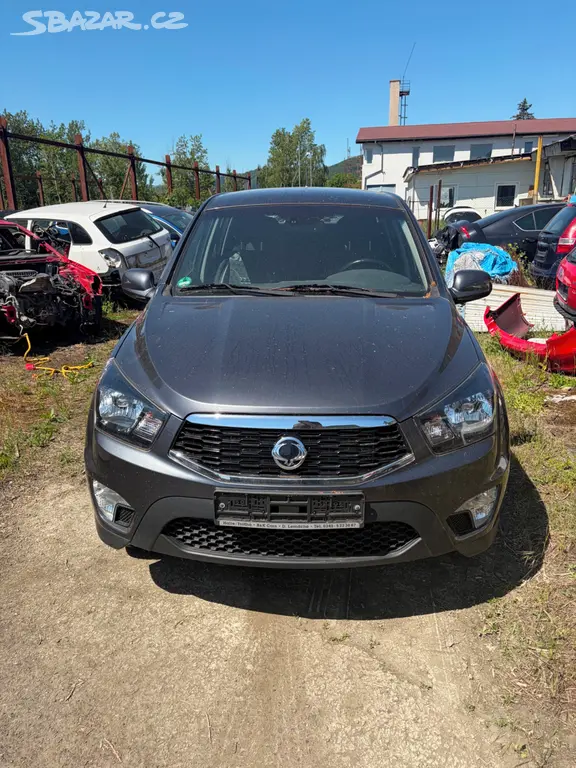 SSANGYONG ACTION SPORTS s vadou